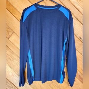 Pulse 150 large dark blue long sleeved athletic shirt
